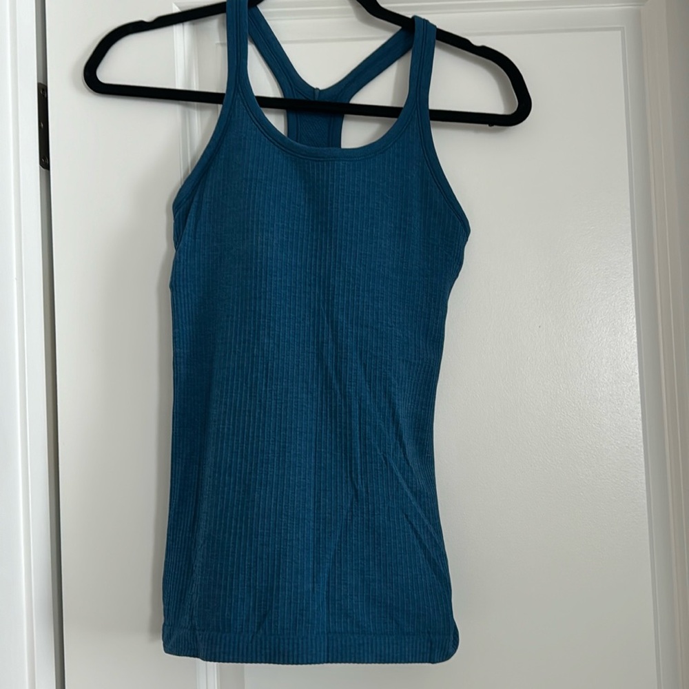 Lululemon tank top